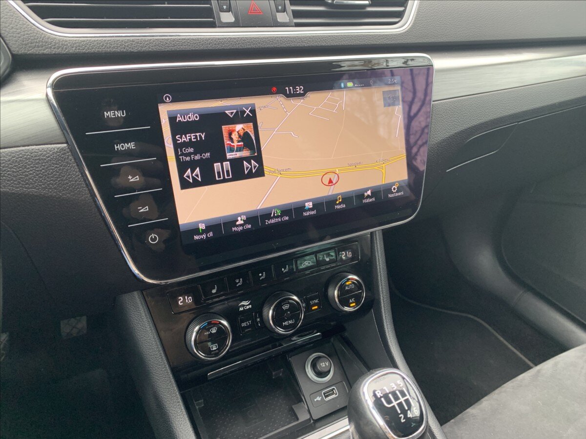 Škoda Superb Kombi 2,0 l 110 kw