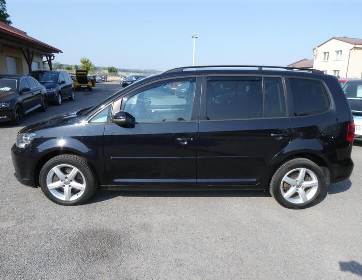 Volkswagen Touran 6