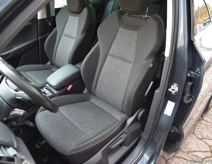 Škoda Karoq SUV / Terénní 2,0 l 85 kw