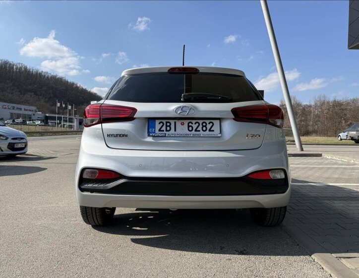 Hyundai i20 Hatchback 1,2 l 55 kw
