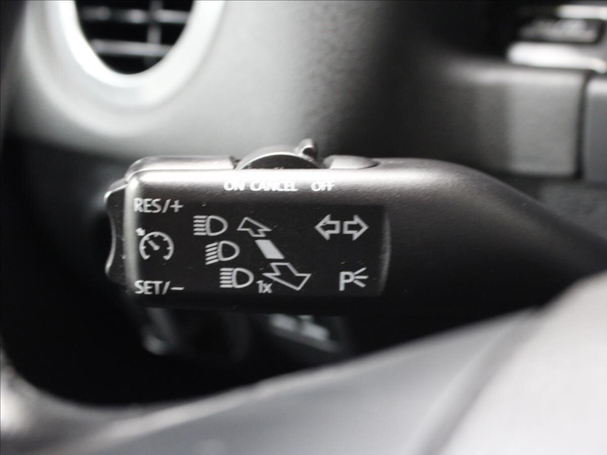 Volkswagen Tiguan Kombi 2,0 l 103 kw