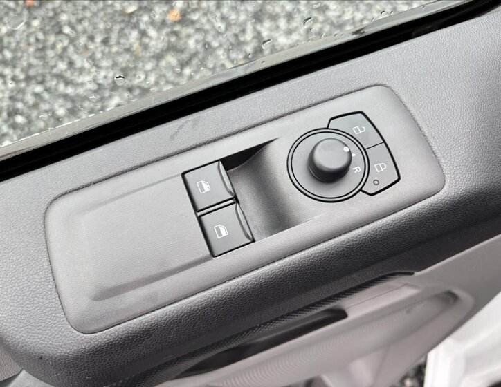 Ford Transit Custom Ostatní 2,0 l 100 kw