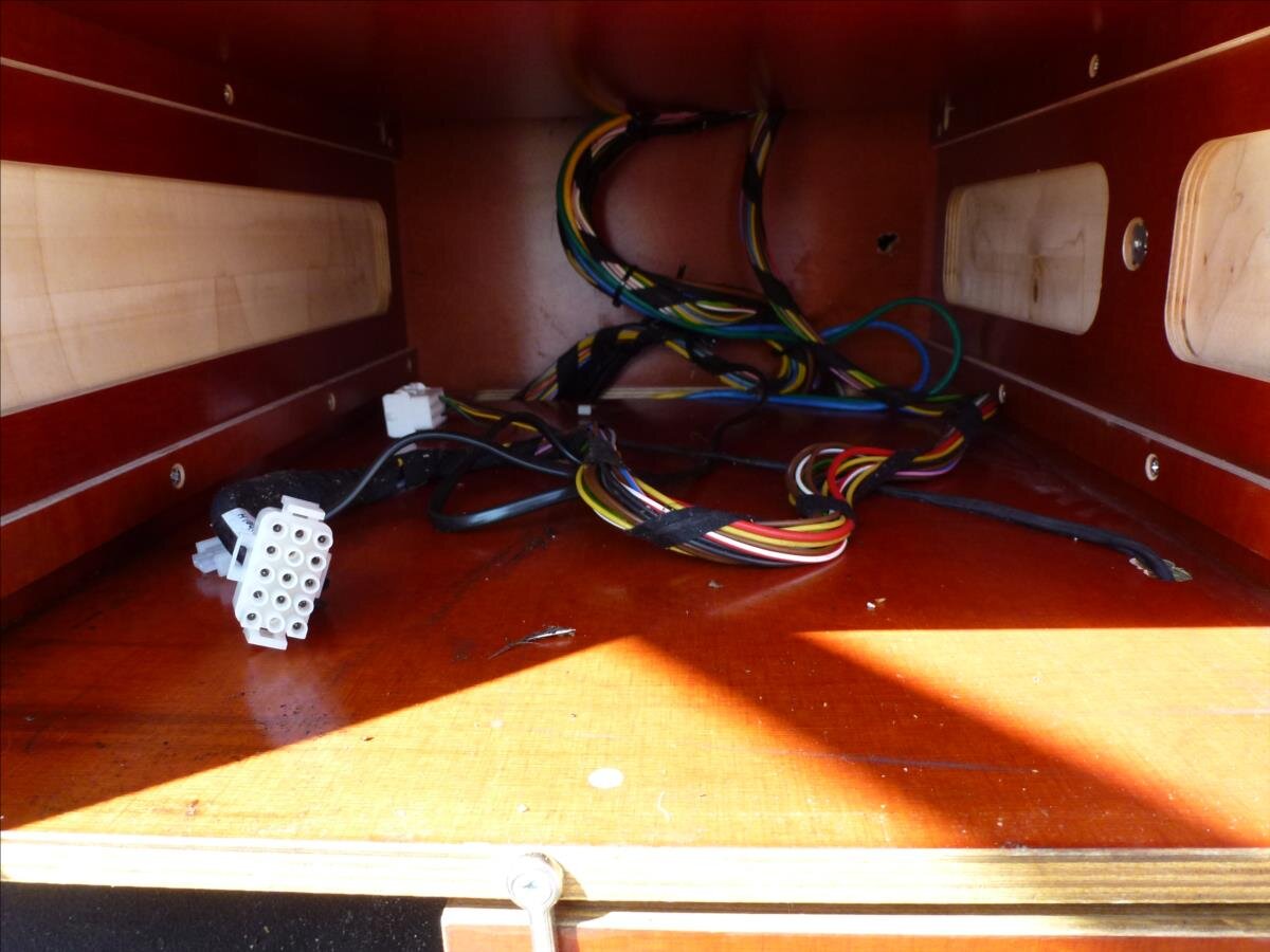 Volkswagen Transporter Skříň 2,0 l 84 kw