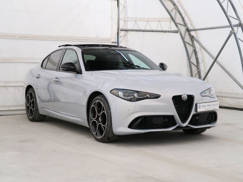 Alfa Romeo Giulia Sedan 2,0 l 206 kw