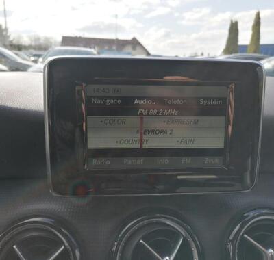 Mercedes-Benz Třídy A 12