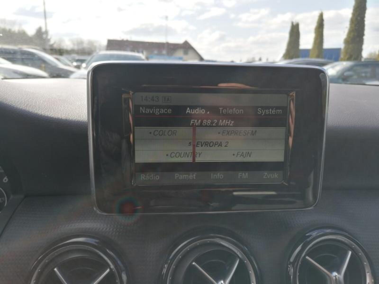 Mercedes-Benz Třídy A 12