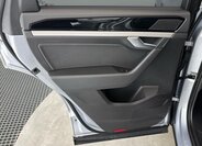 Volkswagen Touareg SUV / Terénní 3,0 l 170 kw