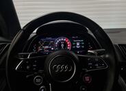 Audi R8 16