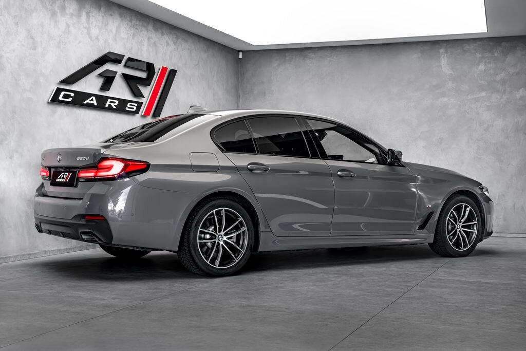 BMW Řada 5 Sedan / Limuzína 2,0 l 140 kw