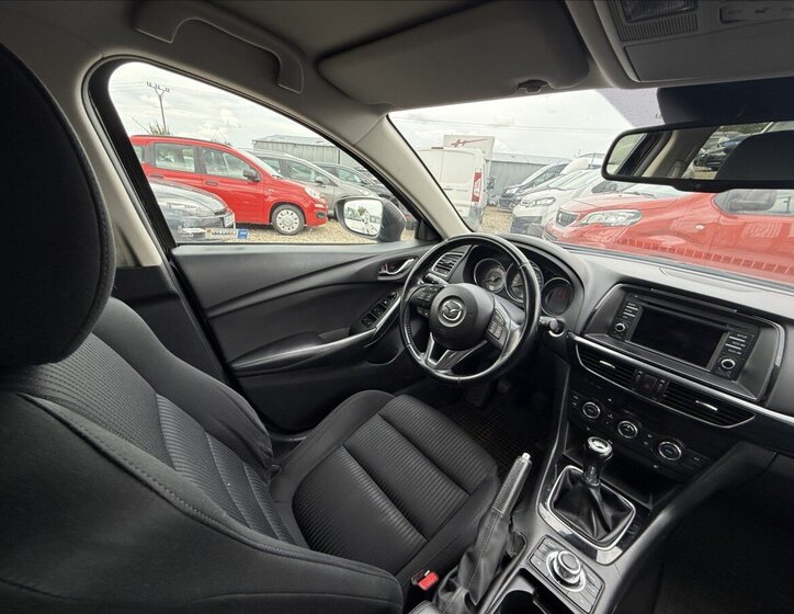 Mazda 6 25