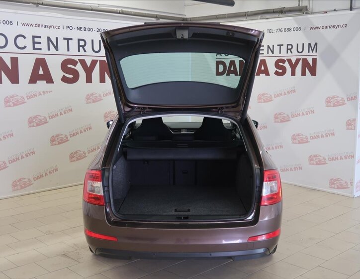Škoda Octavia Kombi 2,0 l 110 kw