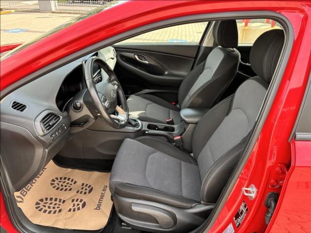 Hyundai i30 Hatchback 998,0 88 kw