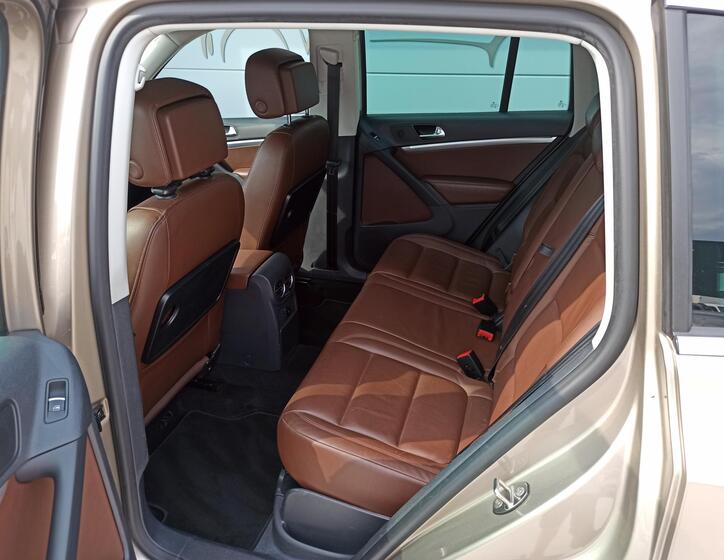 Volkswagen Tiguan 12