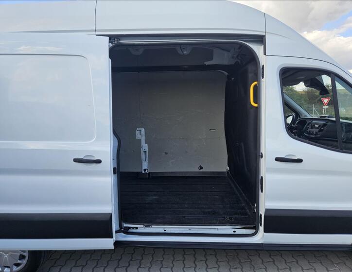 Ford Transit 5