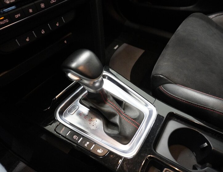 KIA ProCeed Hatchback 1,6 l 150 kw