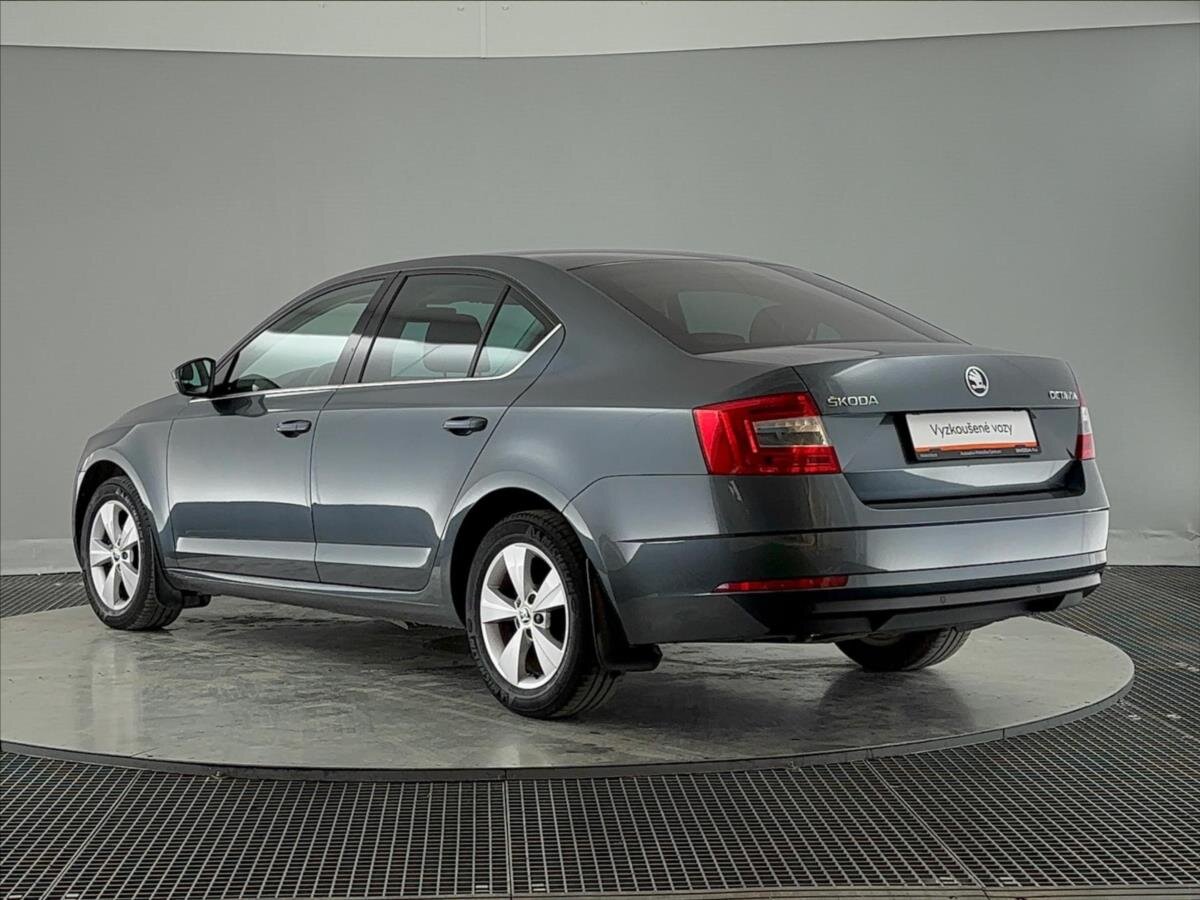 Škoda Octavia Liftback 1,6 l 85 kw