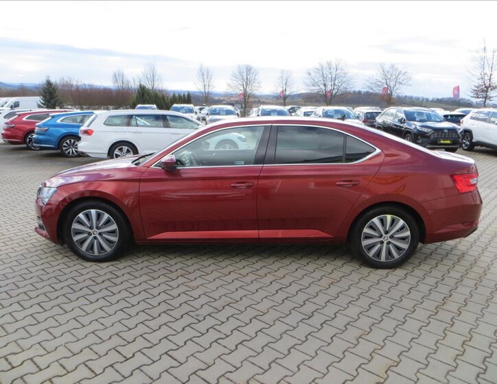 Škoda Superb Liftback 1,4 l 115 kw