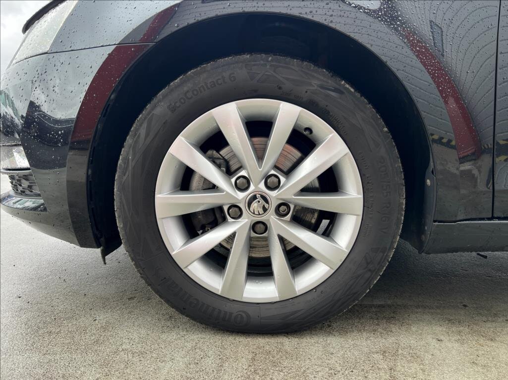 Škoda Octavia Kombi 2,0 l 110 kw