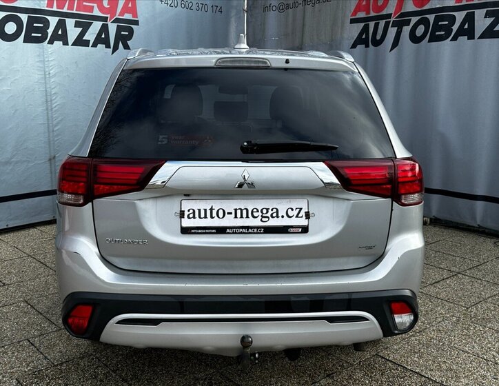 Mitsubishi Outlander Kombi 2,0 l 110 kw