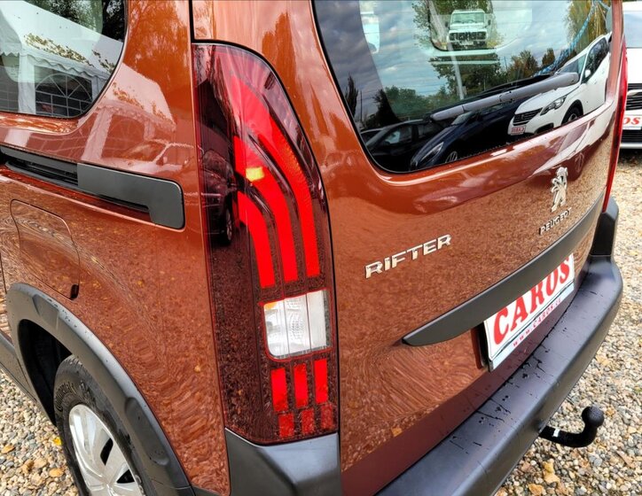 Peugeot Rifter MPV 1,5 l 75 kw
