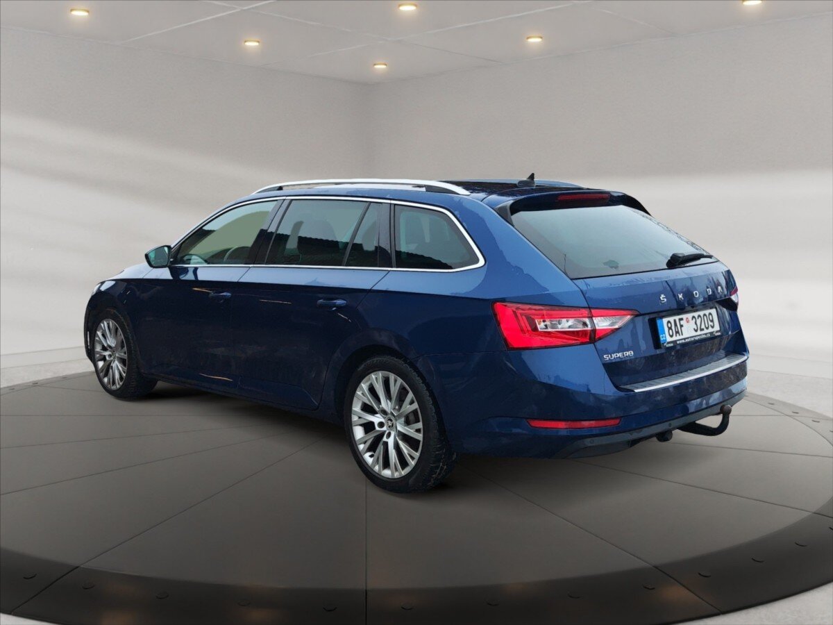 Škoda Superb Kombi 2,0 l 140 kw