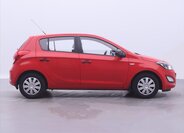 Hyundai i20 8