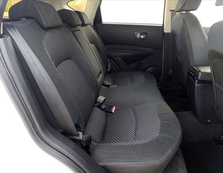 Nissan Qashqai SUV / Terénní 1,5 l 78 kw