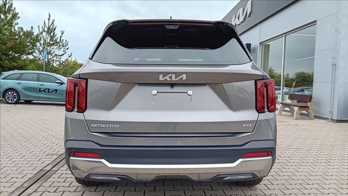 KIA Sorento SUV 2,2 l 142 kw