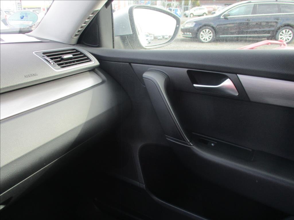 Volkswagen Passat Kombi 1,4 l 90 kw