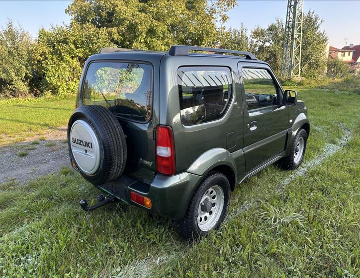 Suzuki Jimny 3