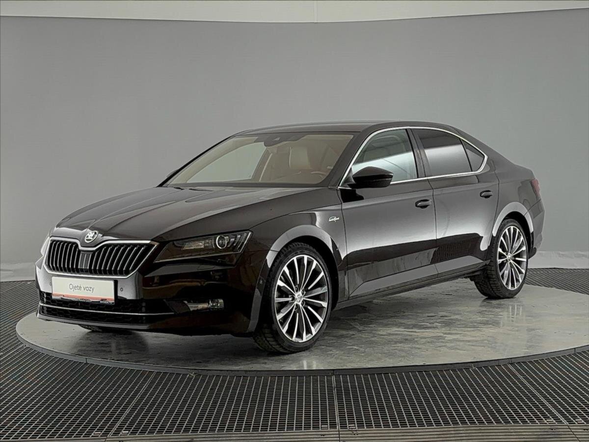 Škoda Superb Liftback 2,0 l 206 kw