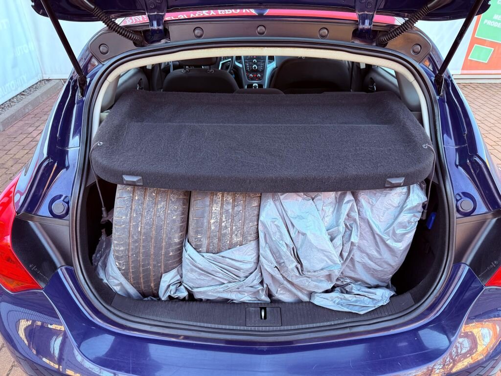 Opel Astra Hatchback 1,4 l 74 kw