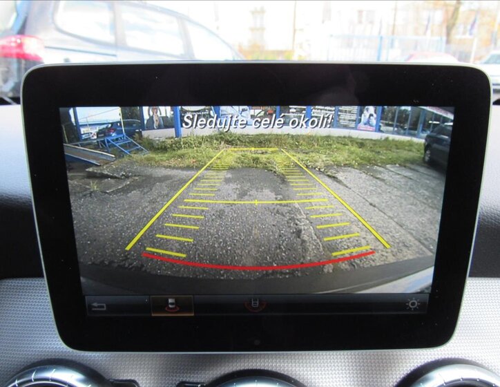 Mercedes-Benz CLA Kombi 2,1 l 100 kw