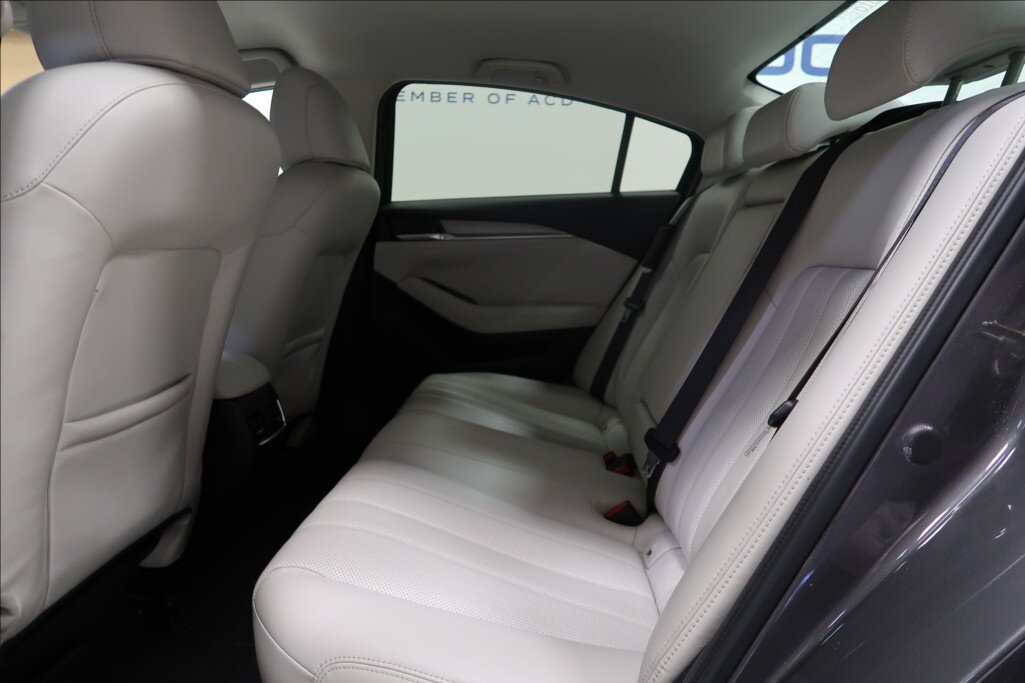 Mazda 6 Sedan / Limuzína 2,5 l 143 kw