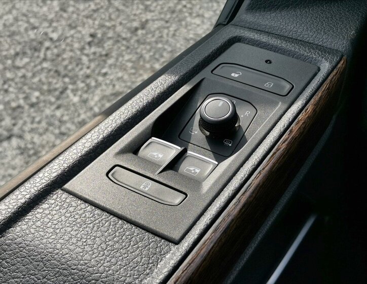 Volkswagen Multivan VAN / Minibus 2,0 l 150 kw