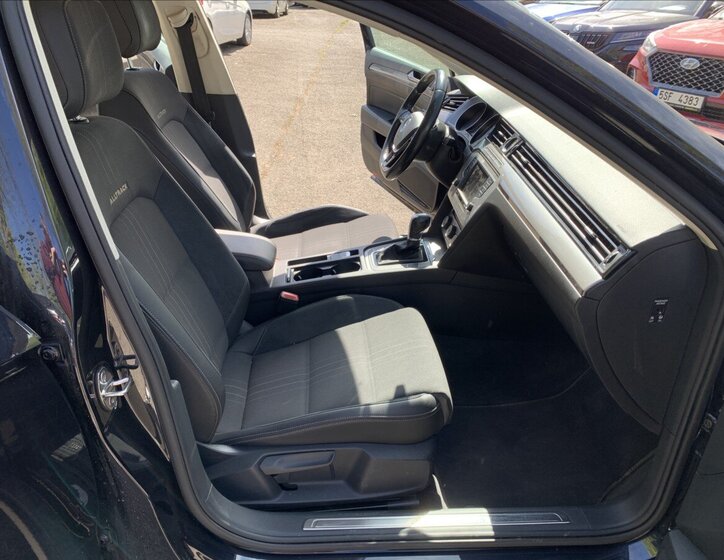 Volkswagen Passat Kombi 2,0 l 140 kw