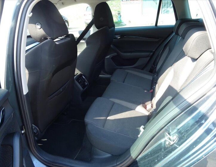 Škoda Octavia Kombi 999,0 81 kw