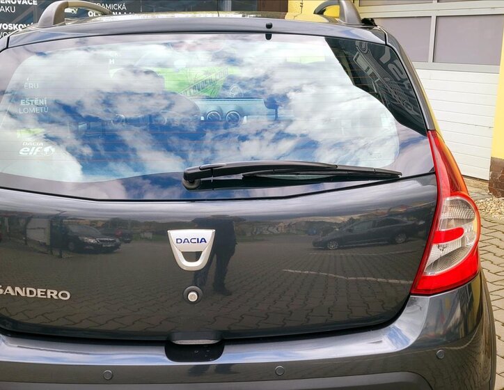 Dacia Sandero Hatchback 1,6 l 62 kw