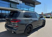 BMW X7 SUV / Terénní 3,0 l 250 kw