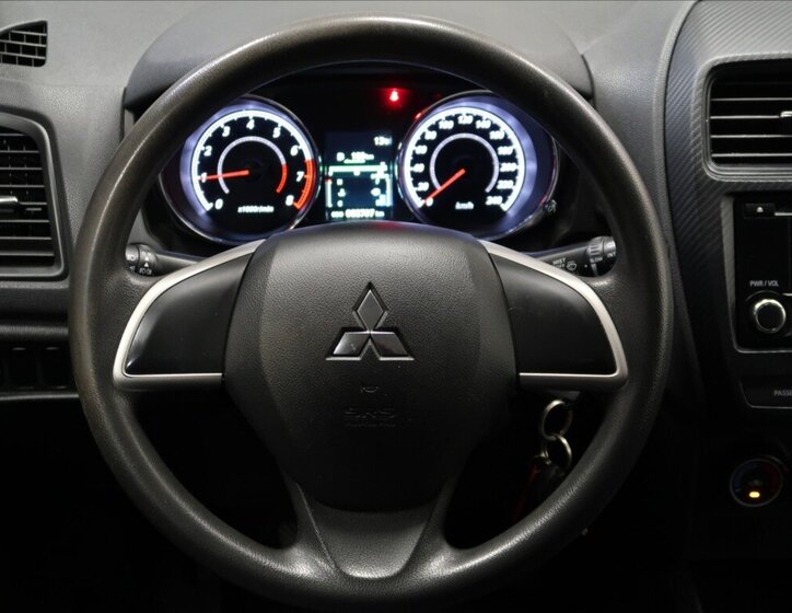 Mitsubishi ASX SUV 1,6 l 86 kw