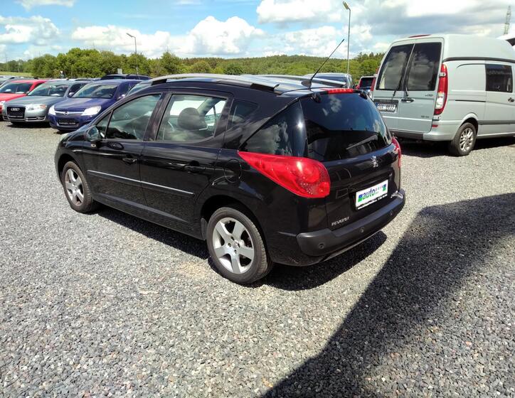 Peugeot 207 6