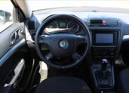 Škoda Octavia 12
