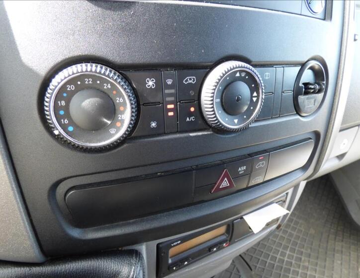 Mercedes-Benz Sprinter 20