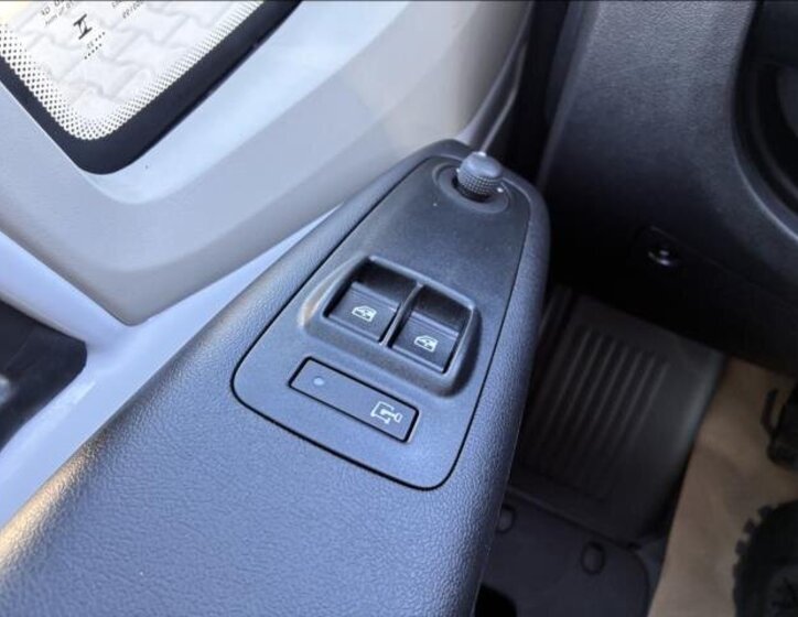 Opel Movano Skříň 2,2 l 103 kw