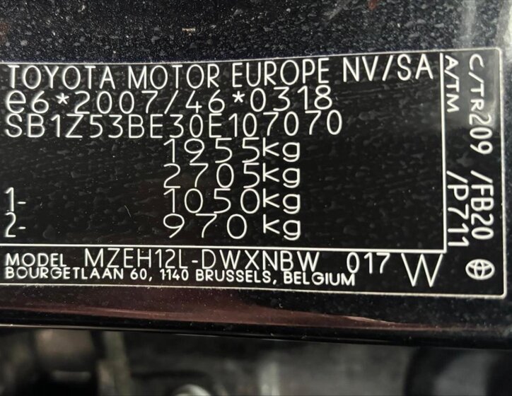 Toyota Corolla Kombi 2,0 l 113 kw