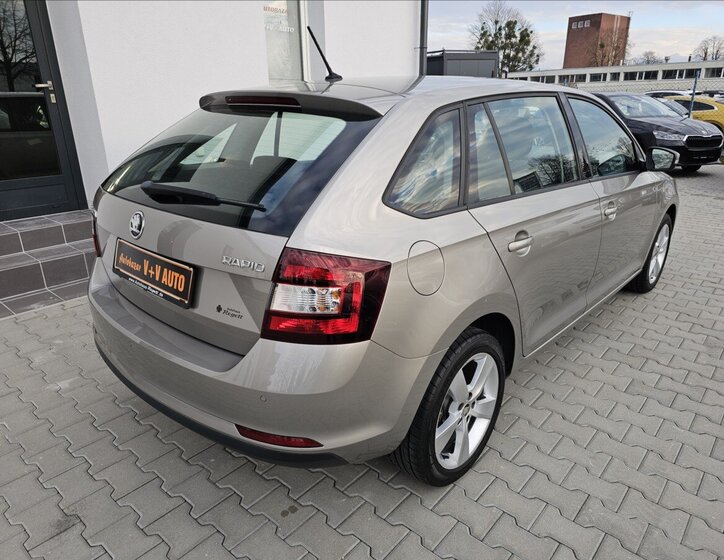 Škoda Rapid 6