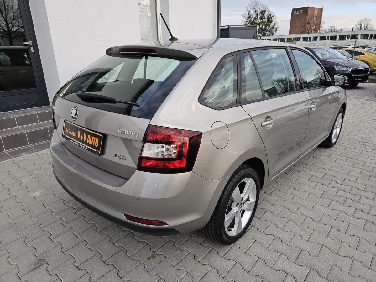 Škoda Rapid