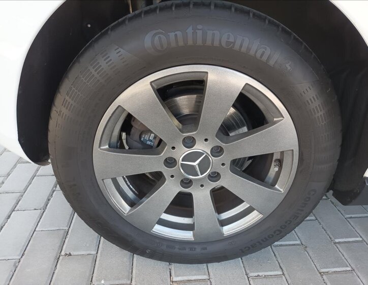 Mercedes-Benz Třídy A Hatchback 1,3 l 80 kw