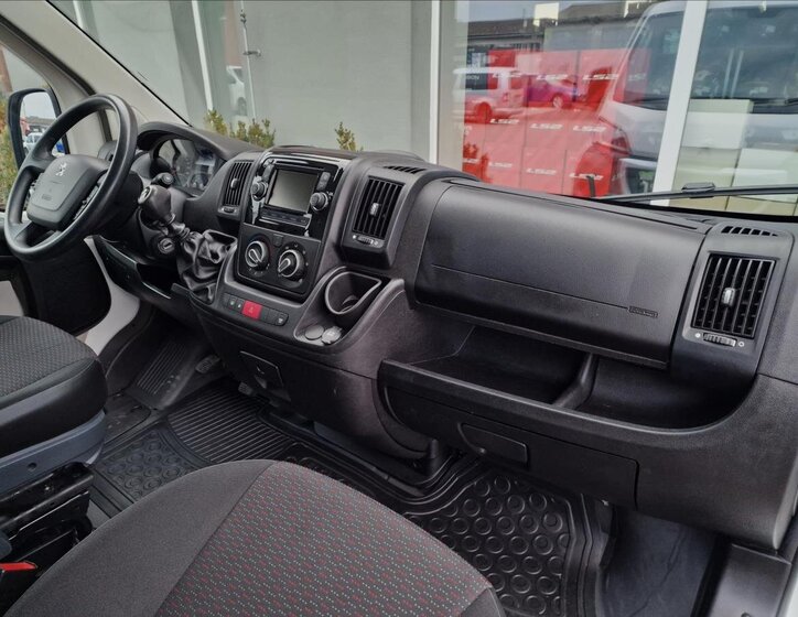 Peugeot Boxer Skříň 2,0 l 96 kw