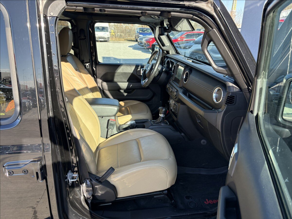 Jeep Wrangler Ostatní 2,1 l 147 kw